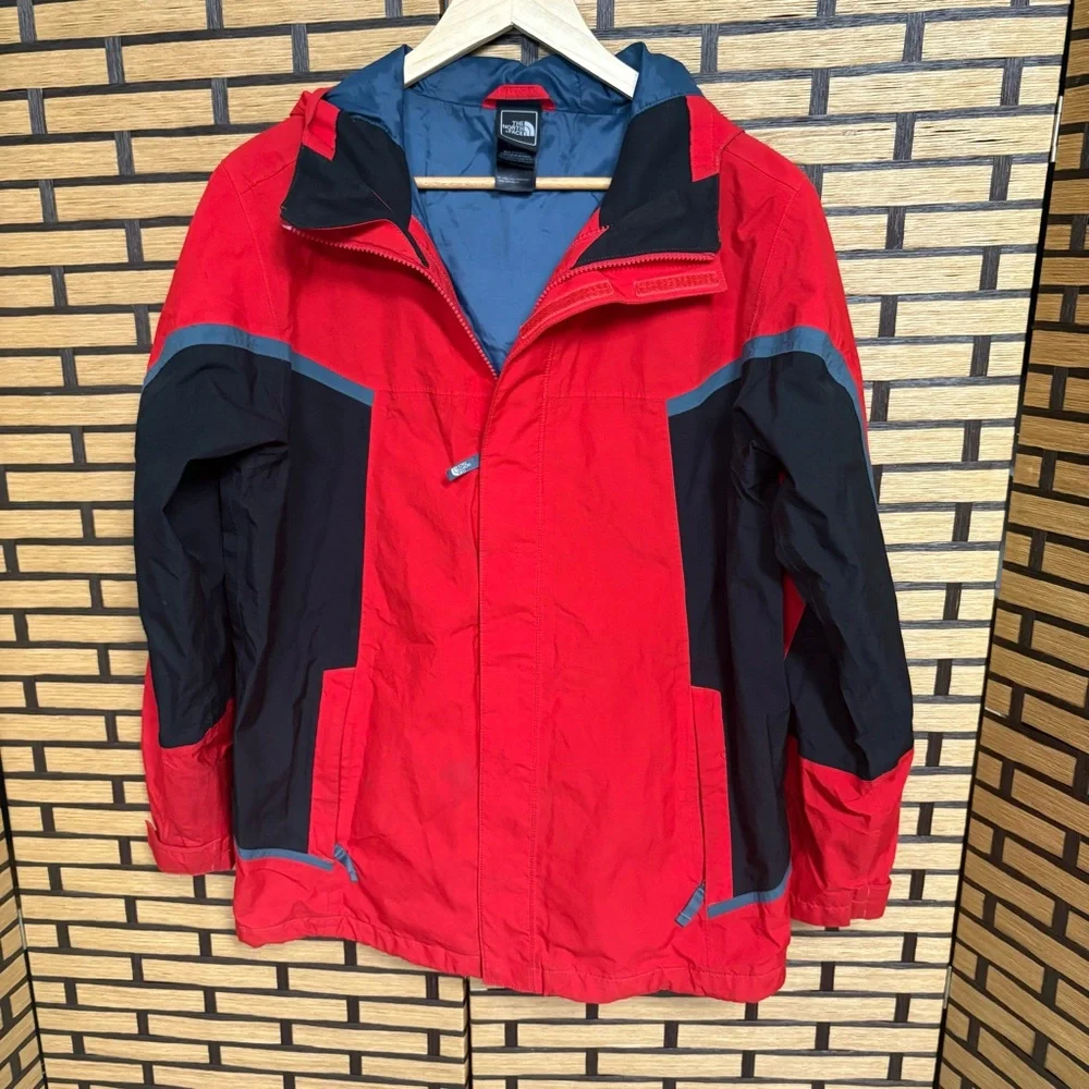 The North Face Red Hyvent‎ Jacket Boys Size XL (18/20)